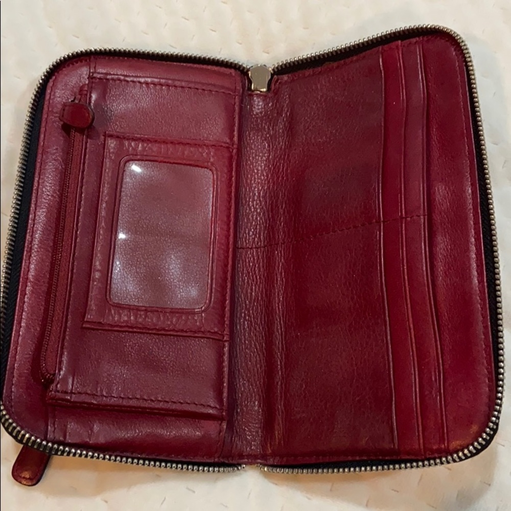 Brighton red leather zip wallet - Picture 3 of 5